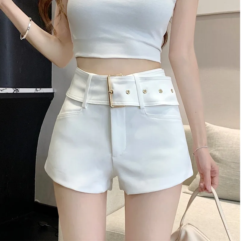 High Score Versatile Short Pants Women's Suit Shorts Black White Casual Pants Belted Leg Lengthening Simple Style Summer Wear
High Score Versatile Short Pants Women's Suit Shorts Black White Casual Pants Belted Leg Lengthening Simple Style Summer Wear