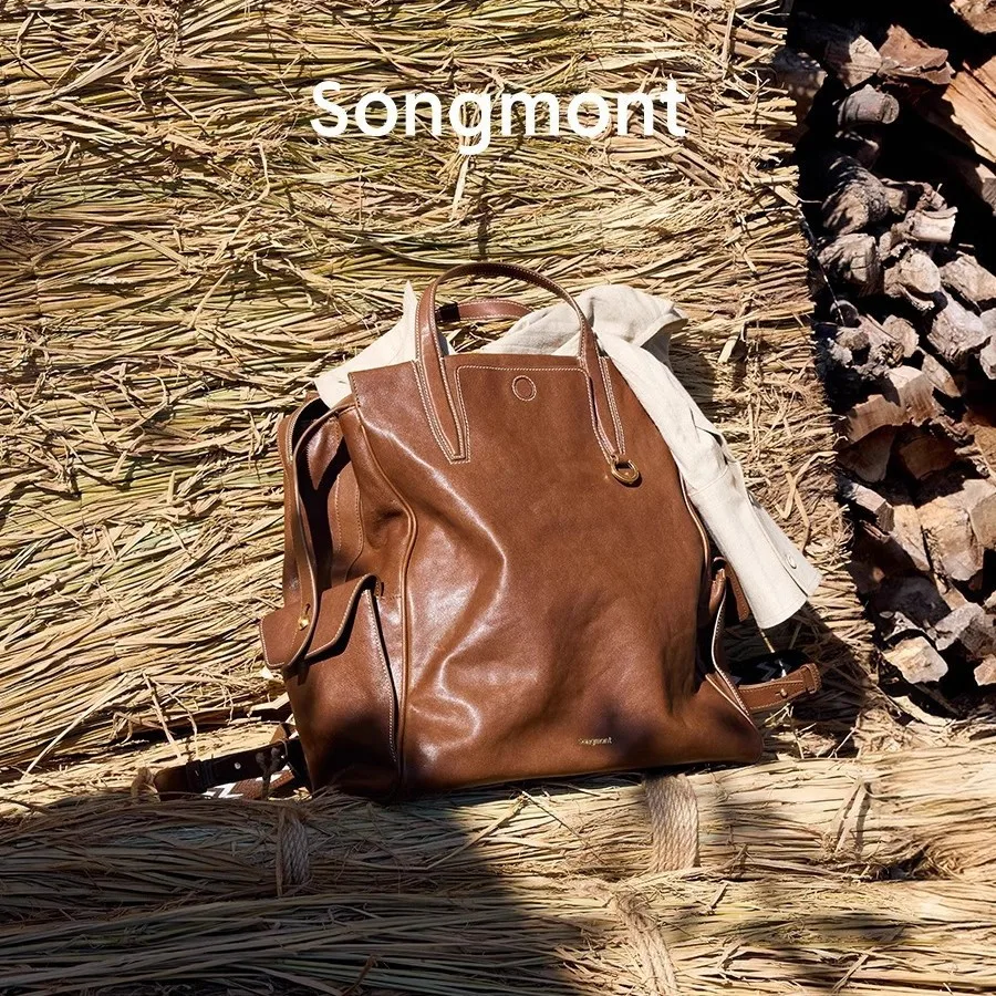Songmont Trace Small Shoulder Bag Men's and Women's Light Luxury Vintage Vegetable Tanned Leather 14" Computer Bag
Songmont Trace Small Shoulder Bag Men's and Women's Light Luxury Vintage Vegetable Tanned Leather 14" Computer Bag