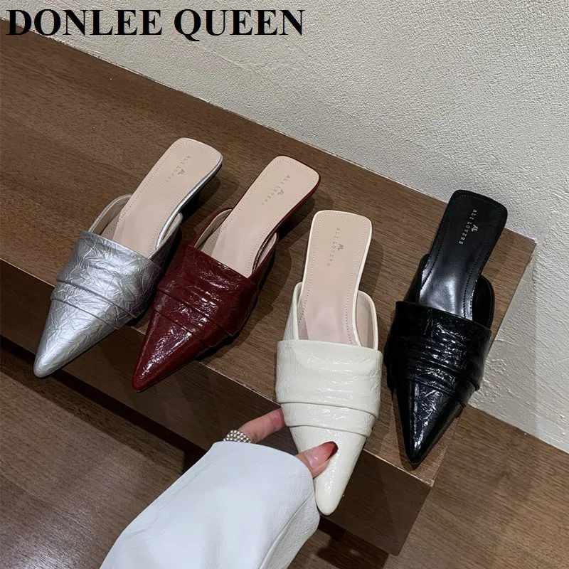 Fashion Retro Versatile Thick Heels Slip On Mules Elegant Pleated Slides Close Toe Slipper 2026 New Spring Summer Shoes Footwear
Fashion Retro Versatile Thick Heels Slip On Mules Elegant Pleated Slides Close Toe Slipper 2026 New Spring Summer Shoes Footwear