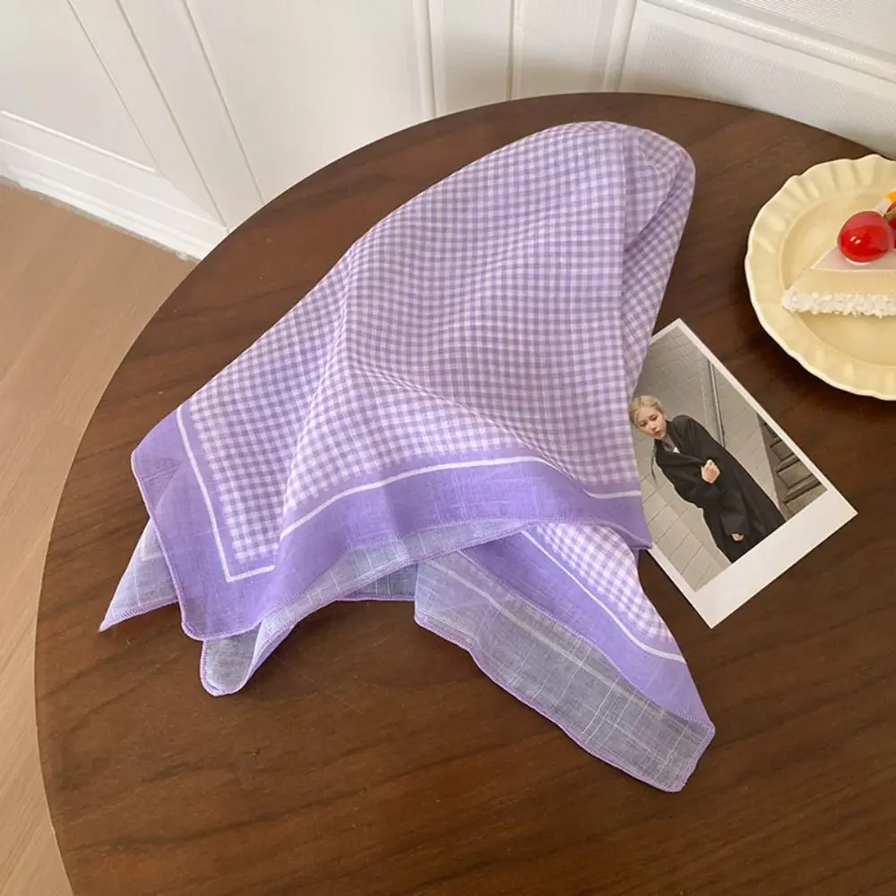 Sweet Pastoral Style Summer Triangle Headscarf Lattice Polka Dot Fresh Floral Headband Silk French Women Hair Band Children
Sweet Pastoral Style Summer Triangle Headscarf Lattice Polka Dot Fresh Floral Headband Silk French Women Hair Band Children