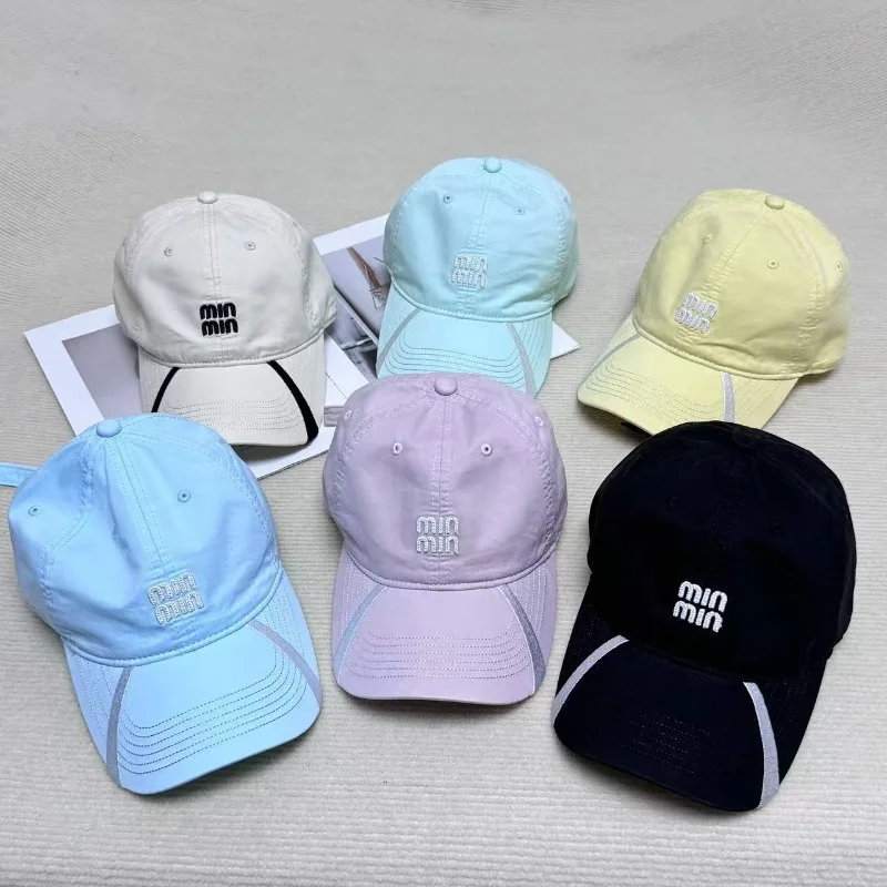 Fashion Design Baseball Cap Women Men Breathable Thin Adjustable Hat Male Peaked Cap Versatile Letters Sunshade Sunscreen Sunhat
Fashion Design Baseball Cap Women Men Breathable Thin Adjustable Hat Male Peaked Cap Versatile Letters Sunshade Sunscreen Sunhat