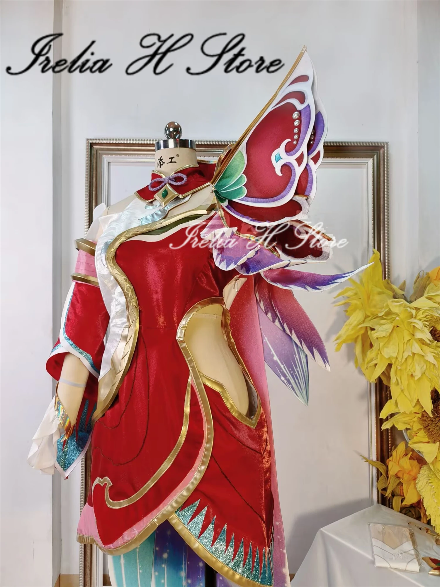 Irelia H Store xayah от LOLM Небесная вышивка Xayah карнавальный костюм женский полный комплект высокого качества на заказ размер
Irelia H Store xayah от LOLM Небесная вышивка Xayah карнавальный костюм женский полный комплект высокого качества на заказ размер