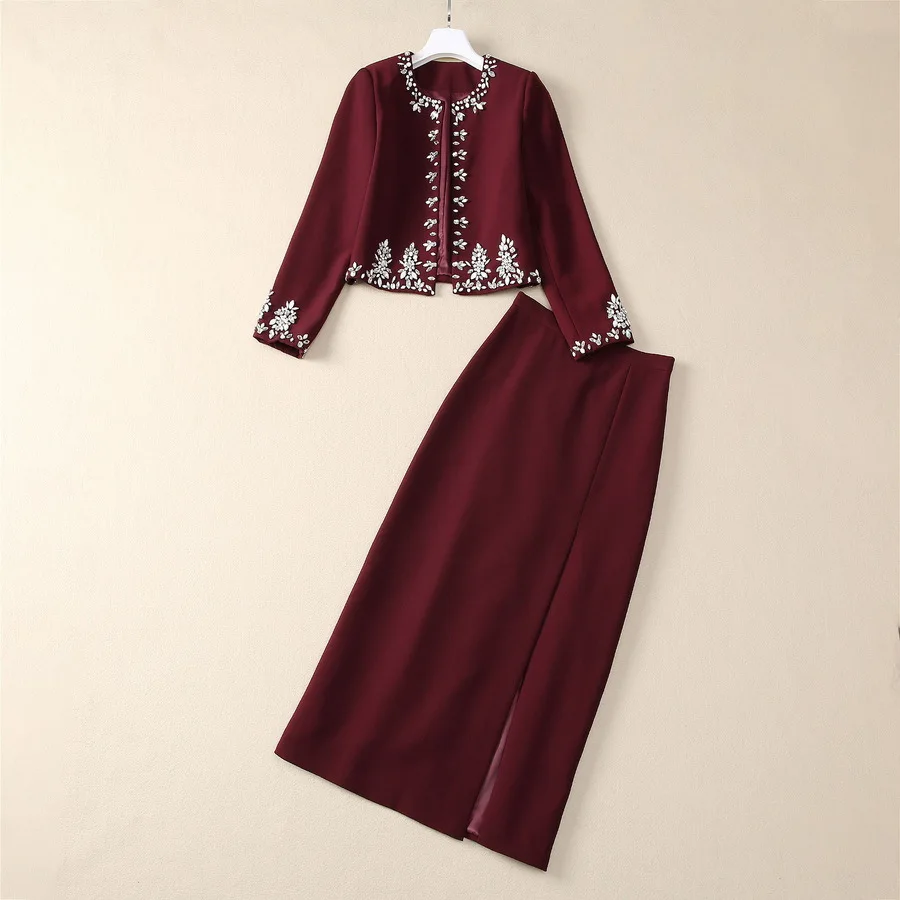 European and American women's clothing 2025 spring new Long sleeve beaded cardigan coat Split skirt Fashion suit XXL
European and American women's clothing 2025 spring new Long sleeve beaded cardigan coat Split skirt Fashion suit XXL