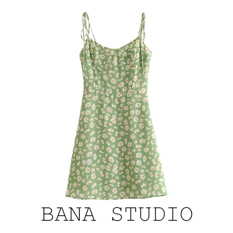 BANA Daisy Print Dress with Belted Waist And Strap Street Style High Waist Zipper Closure Floral Embellished Sprin...
BANA Daisy Print Dress with Belted Waist And Strap Street Style High Waist Zipper Closure Floral Embellished Sprin...