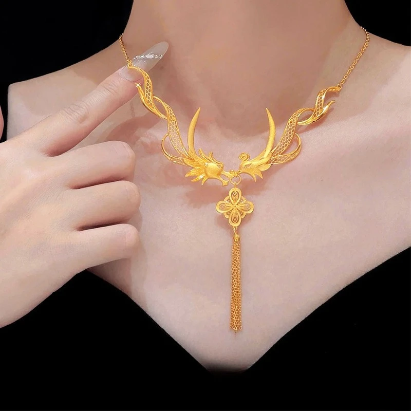 Simple 18 K Gold Color Dragon Phoenix Pendant for Women Bride Traditional Chinese Wedding Celebration Jewelry Gifts Not Fade
Simple 18 K Gold Color Dragon Phoenix Pendant for Women Bride Traditional Chinese Wedding Celebration Jewelry Gifts Not Fade