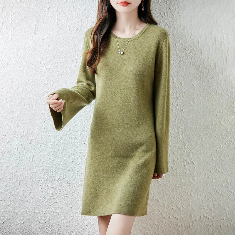 2025 Новое женское трикотажное длинное платье из 100% австралийской шерсти с круглым вырезом и расклешенными рукавами, высокое качество, свободное платье средней длины
2025 Новое женское трикотажное длинное платье из 100% австралийской шерсти с круглым вырезом и расклешенными рукавами, высокое качество, свободное платье средней длины