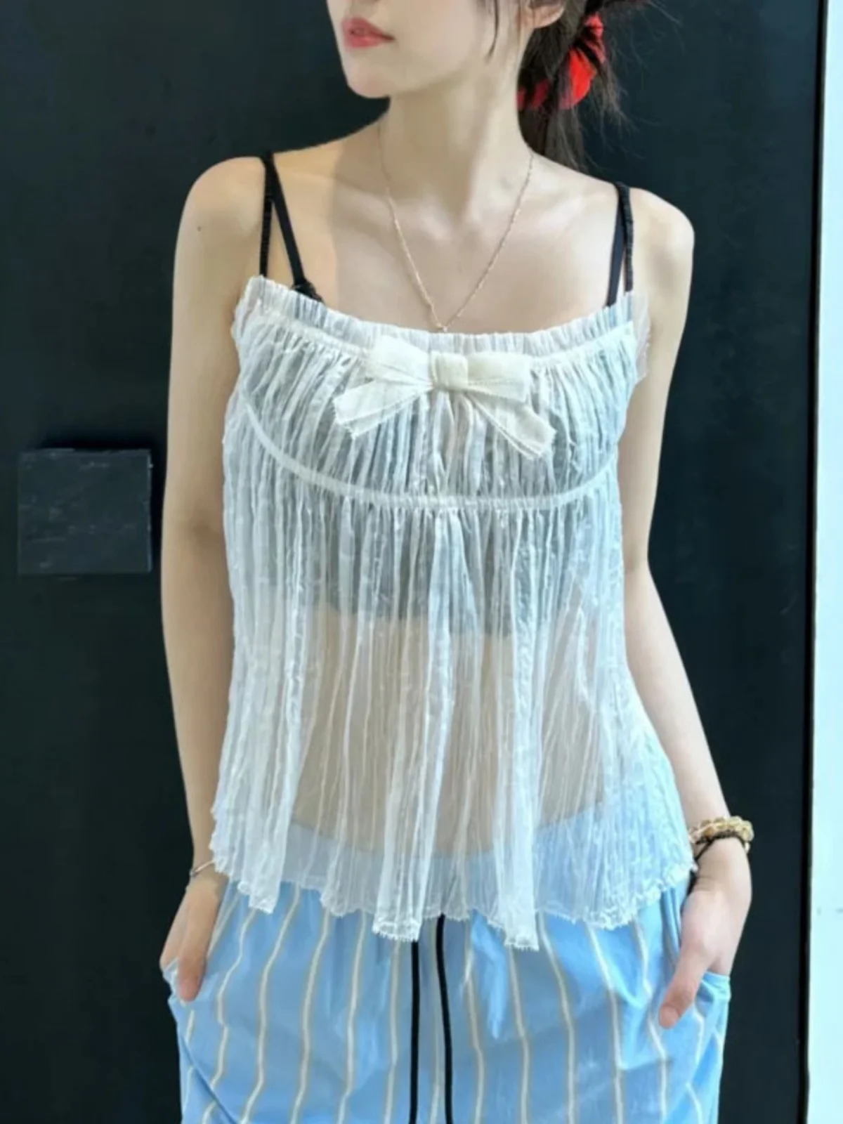Floral Shanghai 24s Versatile Retro Glass Bead Strap Top Cool Vest Sweet Style Elastic Fiber Polyester Casual Summer Outerwear
Floral Shanghai 24s Versatile Retro Glass Bead Strap Top Cool Vest Sweet Style Elastic Fiber Polyester Casual Summer Outerwear