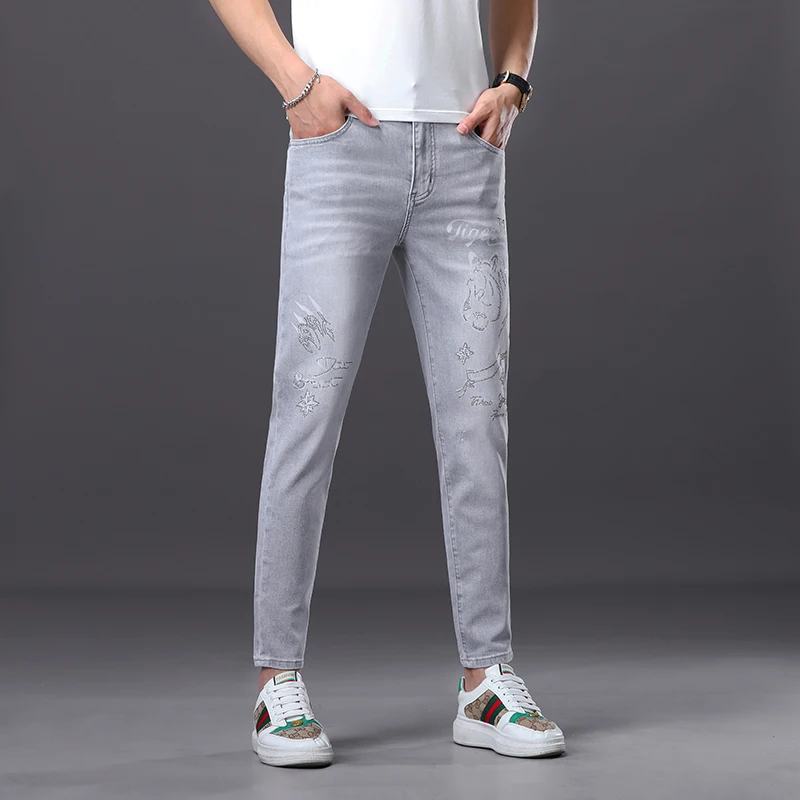 CJV02 European goods hot drill Slim elastic small straight leg jeans men's high street hundred personality casual 
CJV02 European goods hot drill Slim elastic small straight leg jeans men's high street hundred personality casual