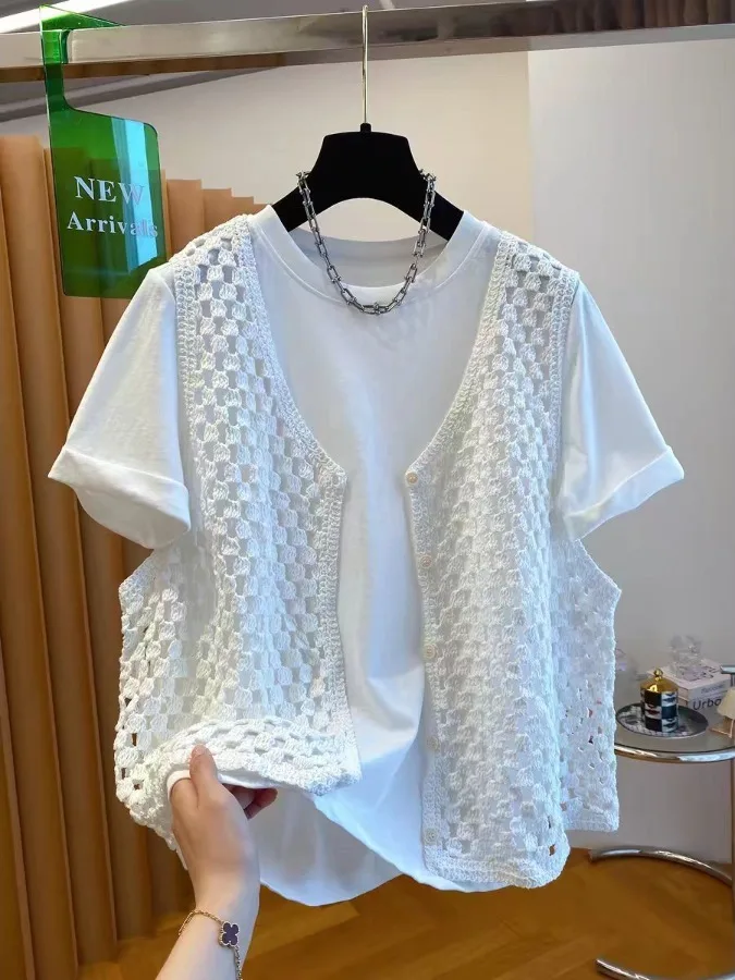 Elegant Hollow out Tank Top Short Sleeve T-Shirt Women's Two Piece Set Summer New Loose Fashionable Korean Style Casual Wear
Elegant Hollow out Tank Top Short Sleeve T-Shirt Women's Two Piece Set Summer New Loose Fashionable Korean Style Casual Wear