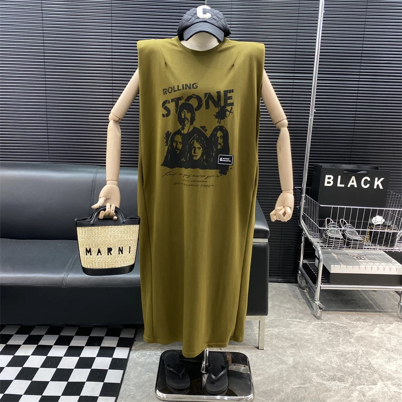 New 2022 fashion Designer new style Famous brand Vintage Print Loose Long dress temperament Shoulder pad Sleeveless dress
New 2022 fashion Designer new style Famous brand Vintage Print Loose Long dress temperament Shoulder pad Sleeveless dress
