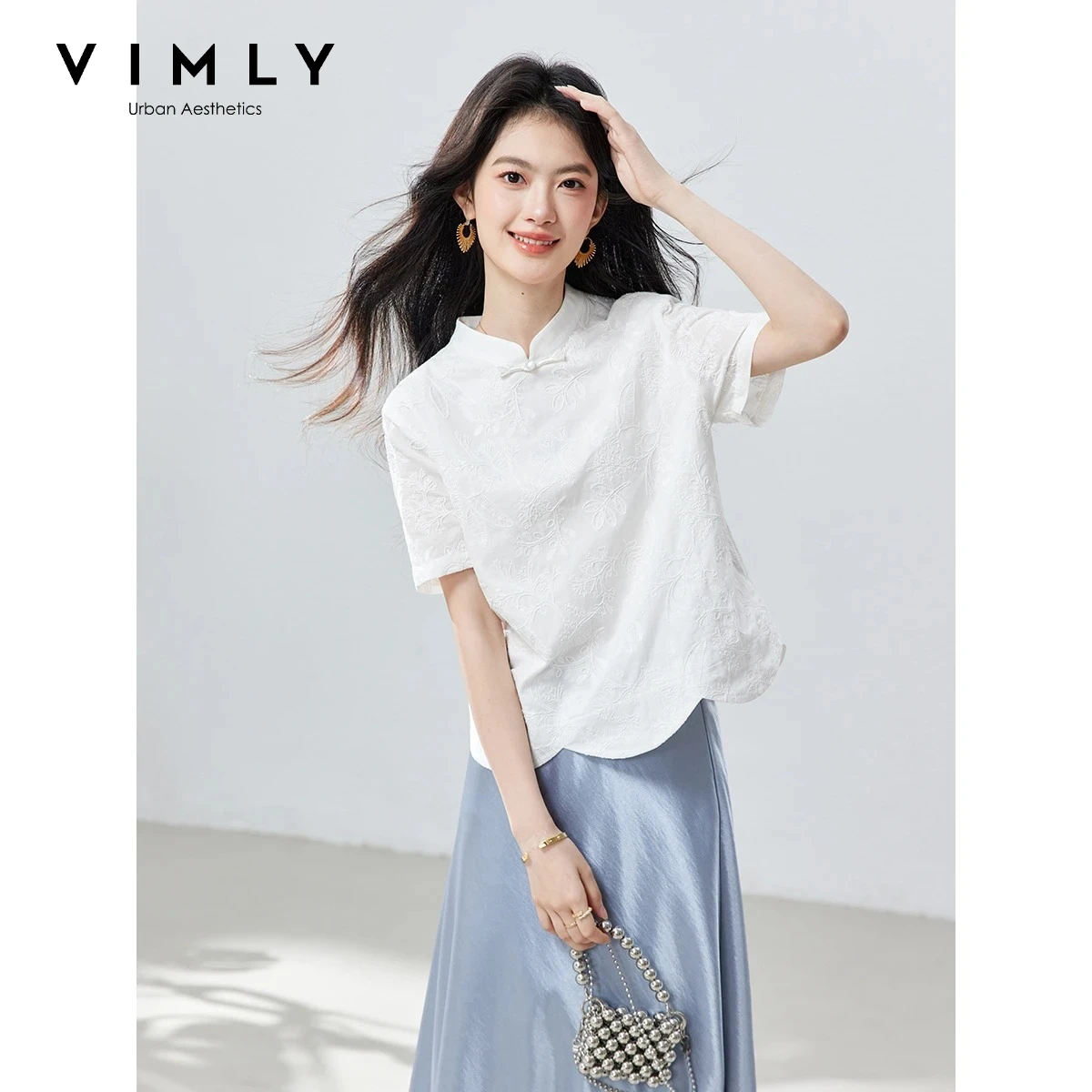 VIMLY Women's White Textured Jacquard Shirt 2026 Summer Mandarin Collar Frog Button Embroidery Short Sleeve Elegant Blouse A6309
VIMLY Women's White Textured Jacquard Shirt 2026 Summer Mandarin Collar Frog Button Embroidery Short Sleeve Elegant Blouse A6309