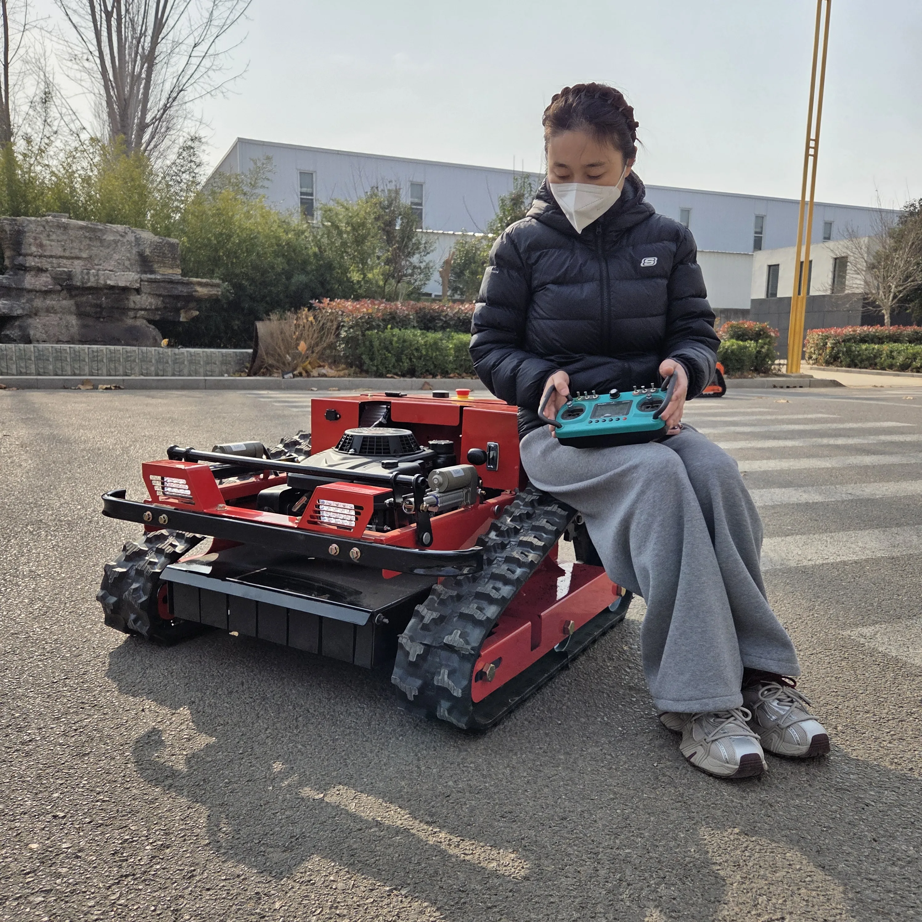 Автоматизированная газонокосилка с дистанционным управлением, нулевой поворот, 500 мм, 45 градусов, поддержка OEM для садовых газонов CE EU5, EPA, совместимая по индивидуальному заказу
Автоматизированная газонокосилка с дистанционным управлением, нулевой поворот, 500 мм, 45 градусов, поддержка OEM для садовых газонов CE EU5, EPA, совместимая по индивидуальному заказу