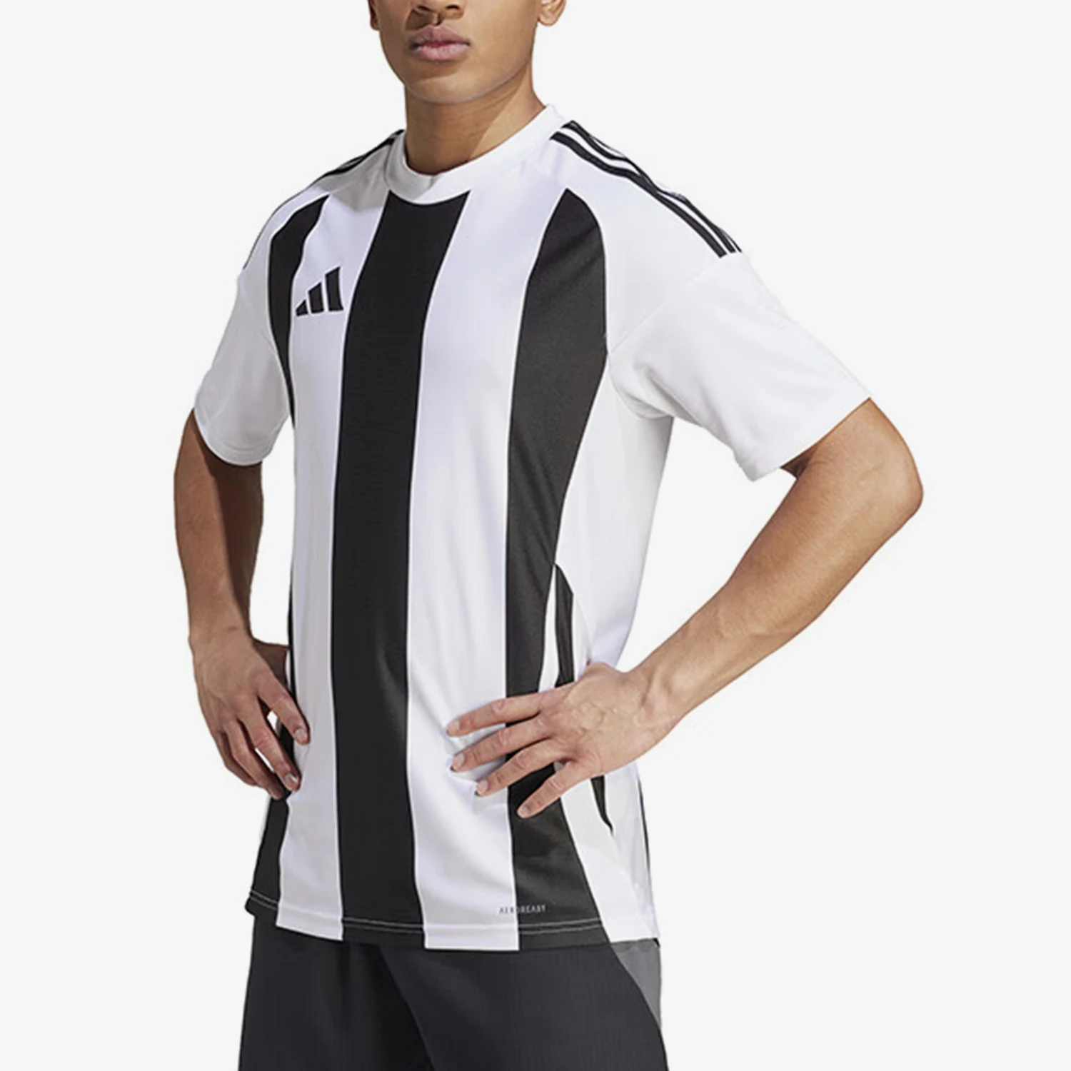 Adidas genuine New Men's Breathable Football Training T-Shirt IW2143
Adidas genuine New Men's Breathable Football Training T-Shirt IW2143