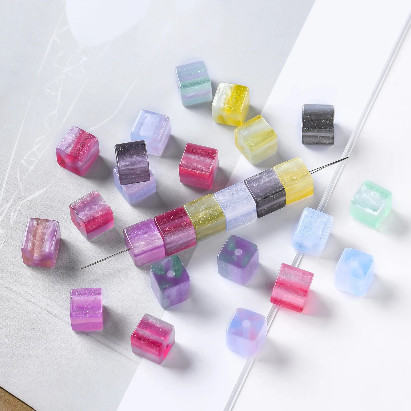 5pcs Resin Square Shaped Spacer Beads UV Changing Reactive Beads for DIY Earrings Necklaces Bracelets Jewelry Making Accessories
5pcs Resin Square Shaped Spacer Beads UV Changing Reactive Beads for DIY Earrings Necklaces Bracelets Jewelry Making Accessories