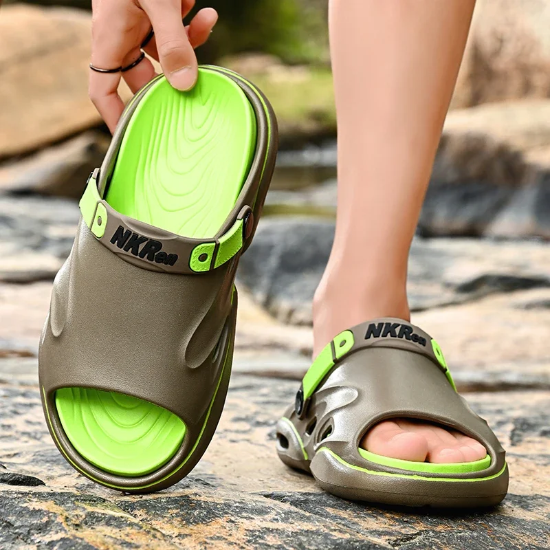 New Men's Slippers EVA Comfortable Soft Soled Sandals for Summer 2025 Men's Indoor and Outdoor Beach Walking Shoes
New Men's Slippers EVA Comfortable Soft Soled Sandals for Summer 2025 Men's Indoor and Outdoor Beach Walking Shoes
