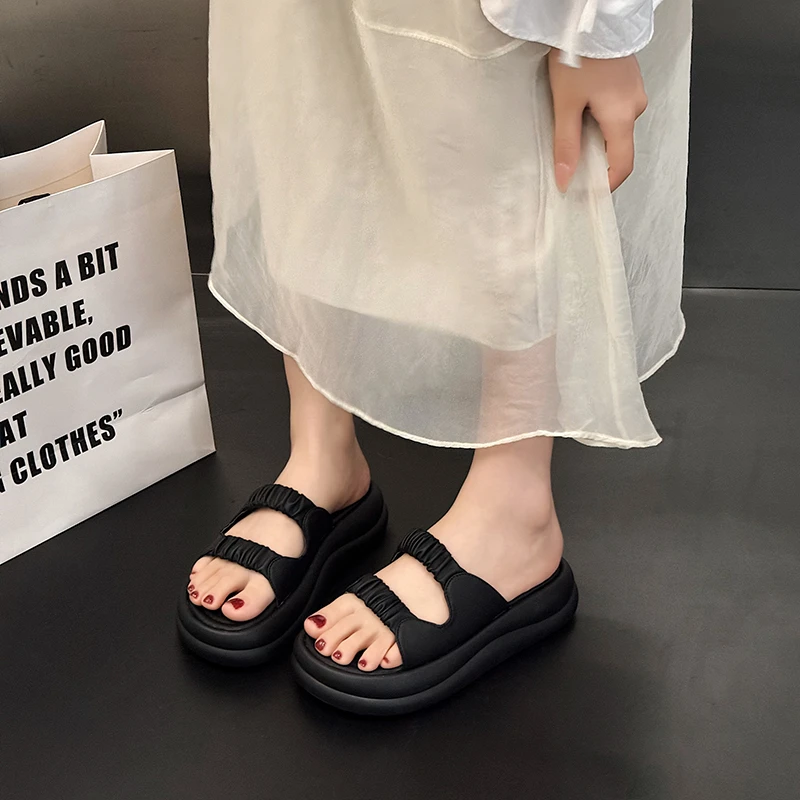 2024 New Summer Casual Versatile Slippers for Women's Outwear Fashion Fairy Style Versatile Flat Shoes
2024 New Summer Casual Versatile Slippers for Women's Outwear Fashion Fairy Style Versatile Flat Shoes