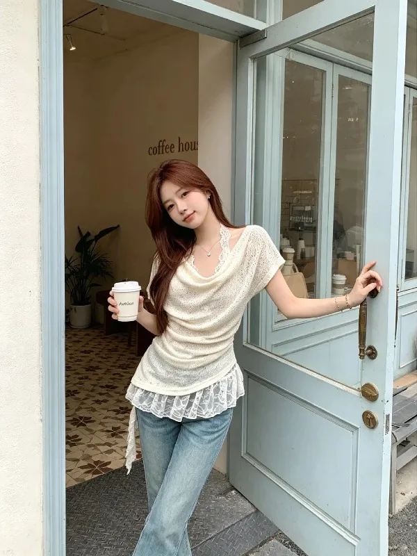 Large Size Women's Lace Halter Neck Short Sleeve T-Shirt Waist Cinching Vest Two-Piece Set Summer Fashion Casual Wear
Large Size Women's Lace Halter Neck Short Sleeve T-Shirt Waist Cinching Vest Two-Piece Set Summer Fashion Casual Wear