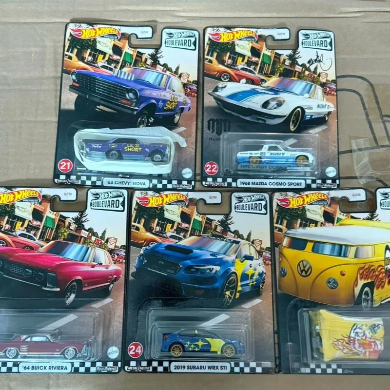 Коллекционная модель автомобиля Hot Wheels Original Premium Boulevard Drag Bus Moon Eyes Gjt68 из литого металла для коллекционеров, подарок
Коллекционная модель автомобиля Hot Wheels Original Premium Boulevard Drag Bus Moon Eyes Gjt68 из литого металла для коллекционеров, подарок