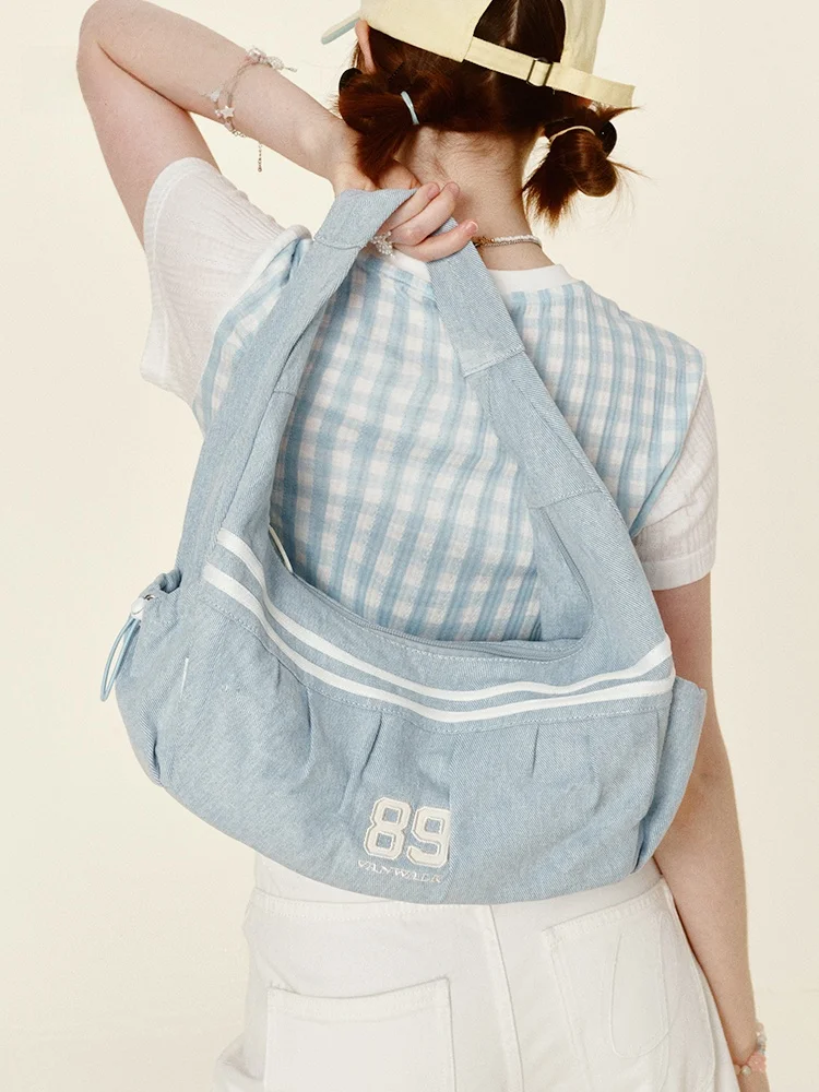 VANWALK Casual Shoulder Handbag Underarm Bag Dumpling Cloud Shape Lightweight Soft Leather Teen Girl's Commuter Sport Bag
VANWALK Casual Shoulder Handbag Underarm Bag Dumpling Cloud Shape Lightweight Soft Leather Teen Girl's Commuter Sport Bag