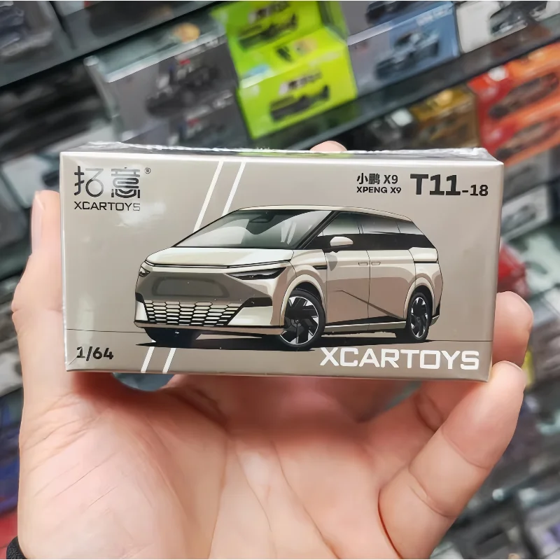 Xcartoys масштаб 1:64 Xiaopeng X9 коллекция моделей автомобиля, тележка из сплава, имитация модели автомобиля, коллекция и дисплей
Xcartoys масштаб 1:64 Xiaopeng X9 коллекция моделей автомобиля, тележка из сплава, имитация модели автомобиля, коллекция и дисплей