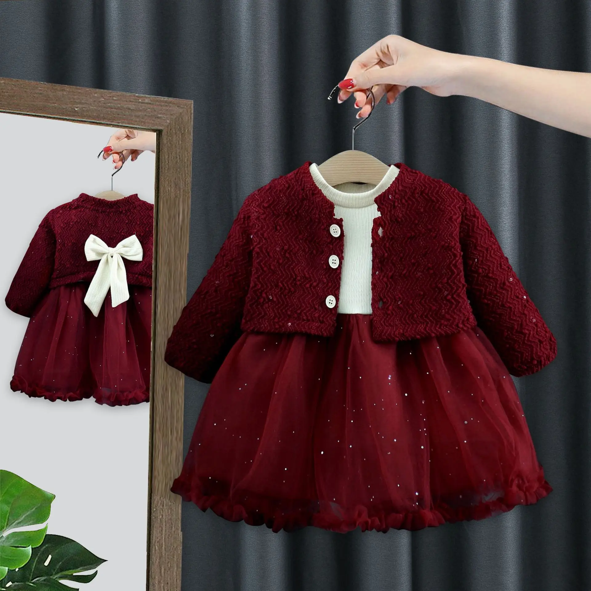 Girl's Red Vest Dress, Children's Top Clothes, Baby, Kids, Fashion,73-100 1-3year cardigan Autumn, spring, New delivery 2pc/lot
Girl's Red Vest Dress, Children's Top Clothes, Baby, Kids, Fashion,73-100 1-3year cardigan Autumn, spring, New delivery 2pc/lot