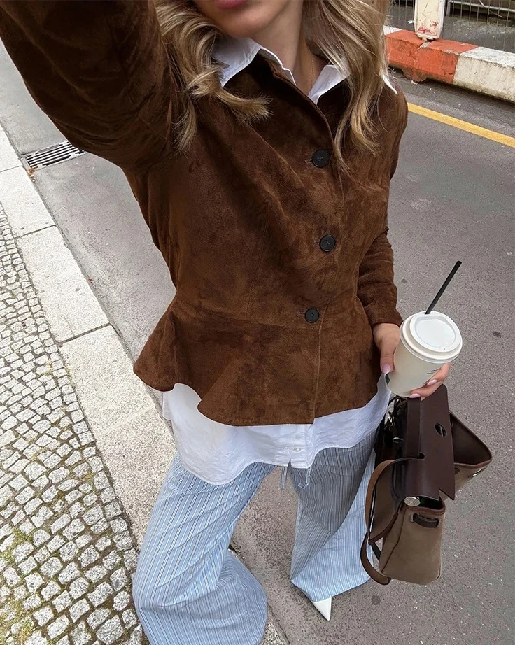 Женские весенние тонкие короткие куртки с длинными рукавами, уличная повседневная модная кардиган, верхняя одежда, коричневая винтажная замшевая куртка
Женские весенние тонкие короткие куртки с длинными рукавами, уличная повседневная модная кардиган, верхняя одежда, коричневая винтажная замшевая куртка