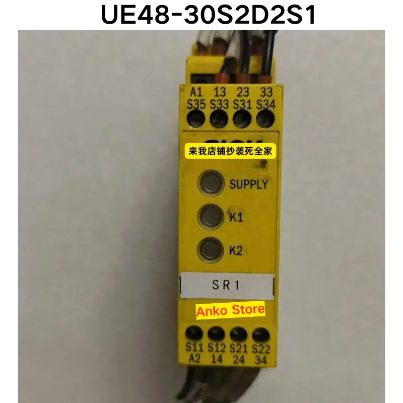 Second-hand test OK ,UE48-30S2D2S1 1067636 Safety Relay
Second-hand test OK ,UE48-30S2D2S1 1067636 Safety Relay