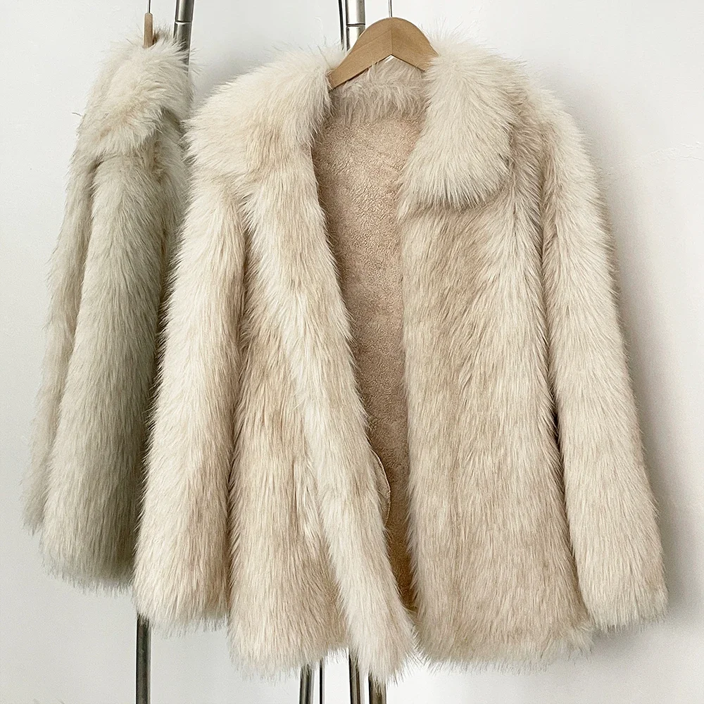 Fur Coat Eco-friendly Faux Fur Coat Warm Coat with Fur Sleeve Korean Climate Many Outer Coat Ladies Winter Clothes High Quality
Fur Coat Eco-friendly Faux Fur Coat Warm Coat with Fur Sleeve Korean Climate Many Outer Coat Ladies Winter Clothes High Quality