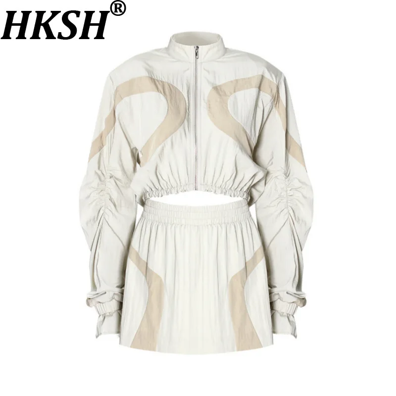 HKSH Women Casual Set Stand Collar Zipper Pleated Long Sleeves Printed Sunproof Short Jacket Elastic Waisted Mini Skirts HK21751
HKSH Women Casual Set Stand Collar Zipper Pleated Long Sleeves Printed Sunproof Short Jacket Elastic Waisted Mini Skirts HK21751