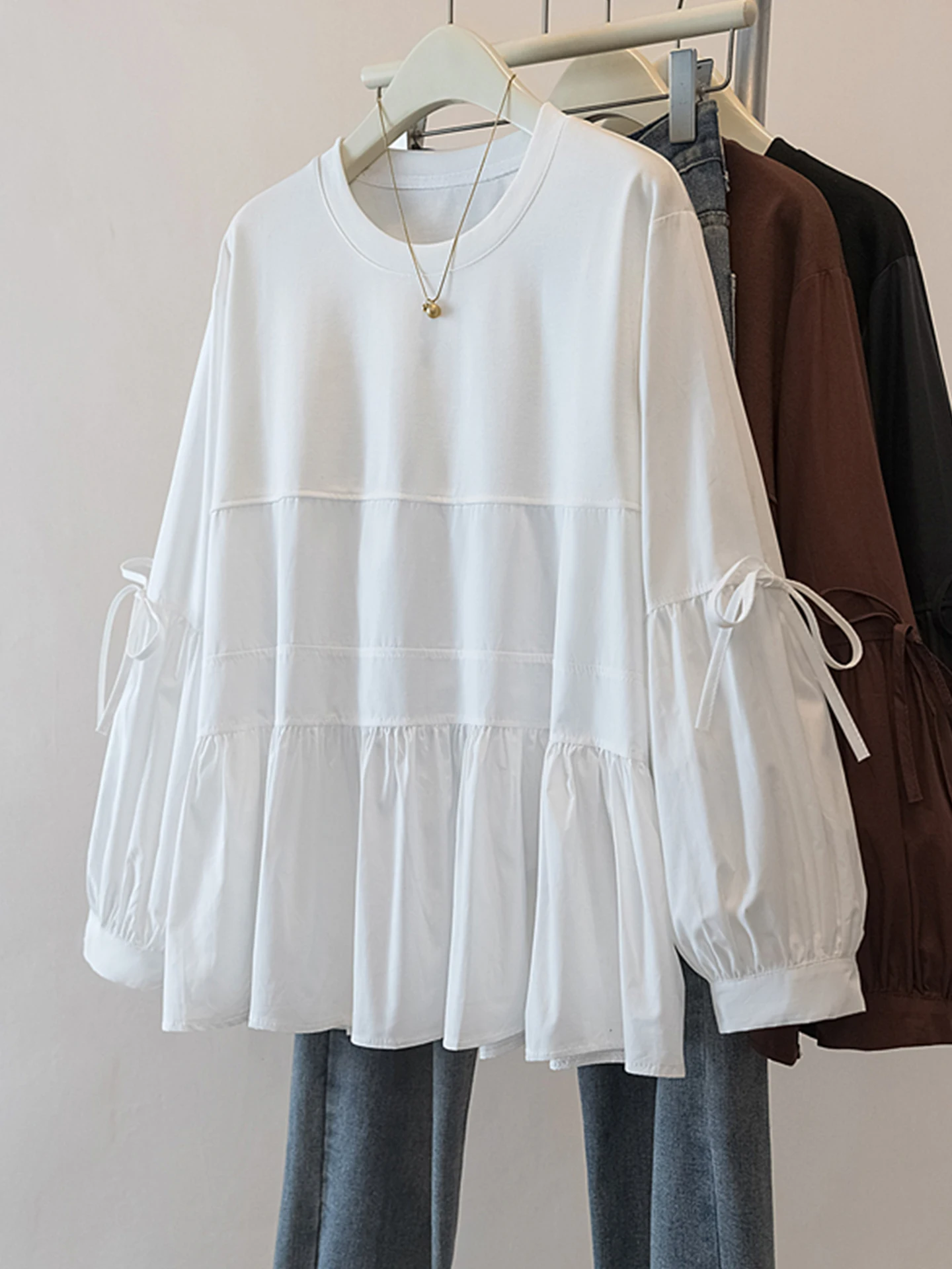 Новая женская футболка-туника с длинным рукавом-фонариком, весна 2026, большие размеры, корейский стиль, скрывающая живот, с эффектом похудения
Новая женская футболка-туника с длинным рукавом-фонариком, весна 2026, большие размеры, корейский стиль, скрывающая живот, с эффектом похудения