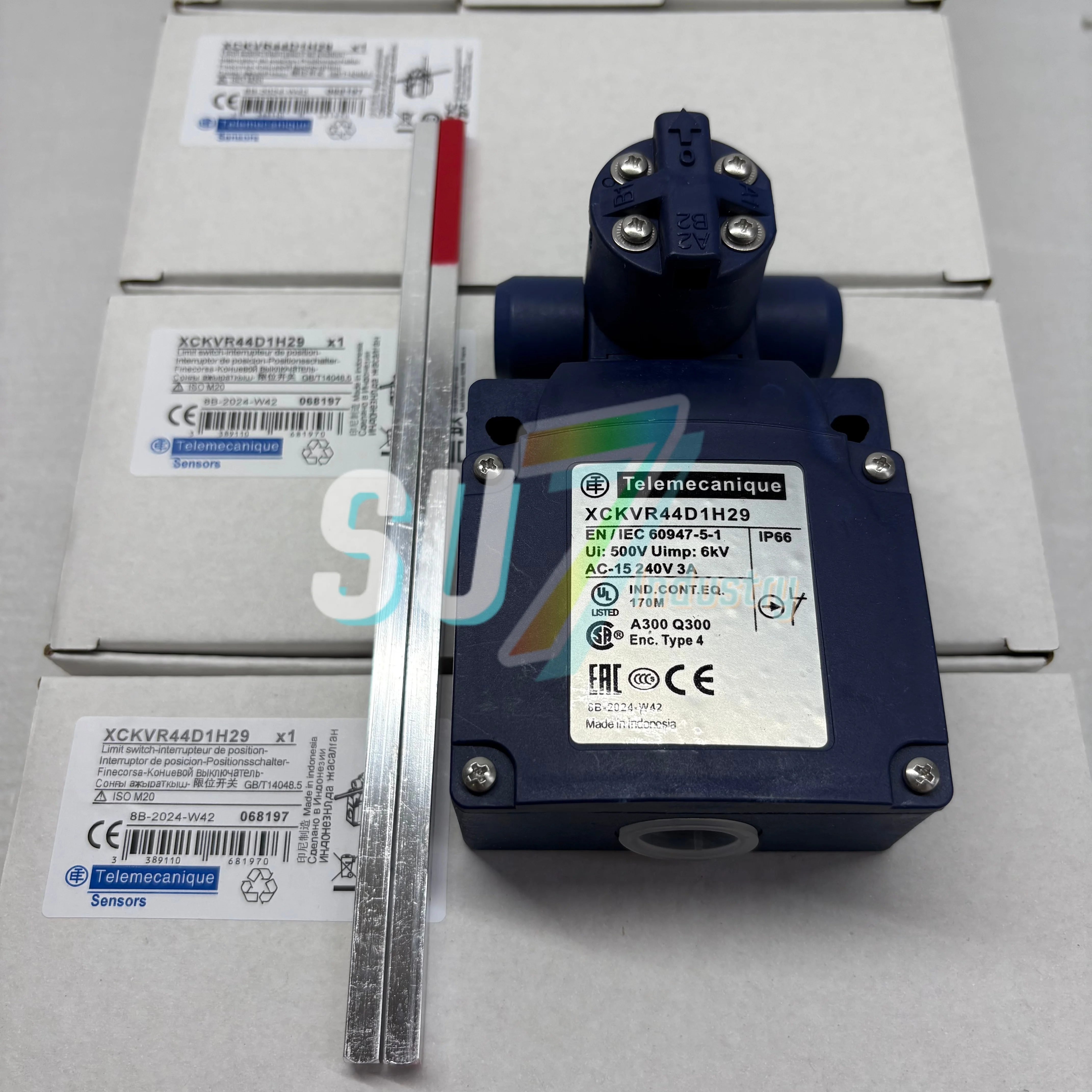 New original XCKVR44D1H29 Limit Switc
New original XCKVR44D1H29 Limit Switc
