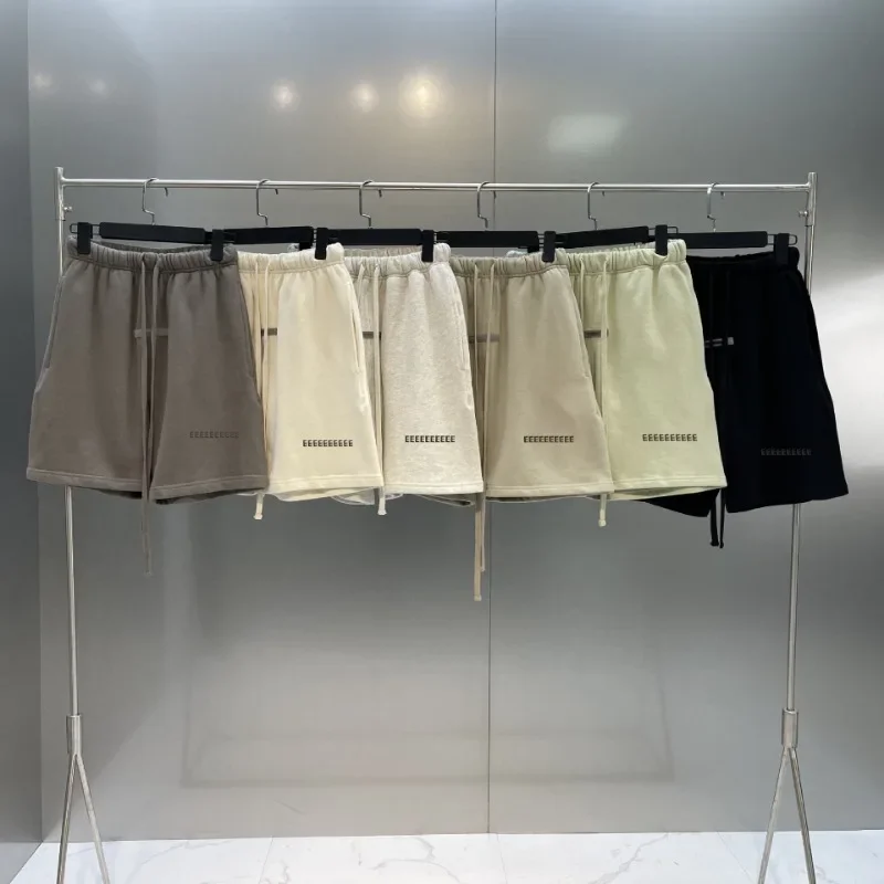 Роскошные мужские повседневные шорты со светоотражающими буквами и логотипом, дизайнерские брендовые хлопковые шорты
Роскошные мужские повседневные шорты со светоотражающими буквами и логотипом, дизайнерские брендовые хлопковые шорты