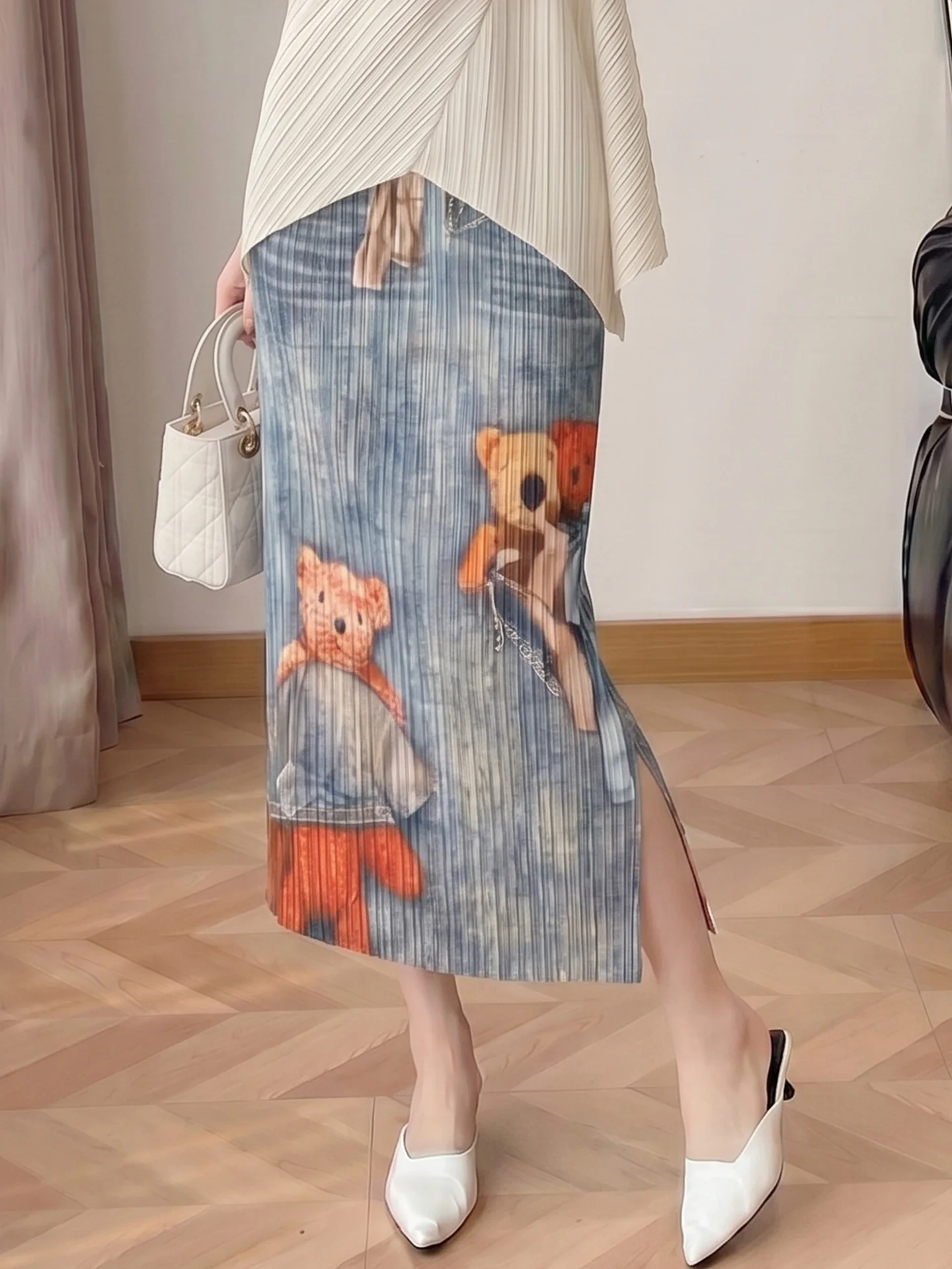 Casual High Waist Pleated Denim Skirt Women's Print Slimming Split Straight Cut Midi Skirt Breathable Skin-Friendly Poly...
Casual High Waist Pleated Denim Skirt Women's Print Slimming Split Straight Cut Midi Skirt Breathable Skin-Friendly Poly...