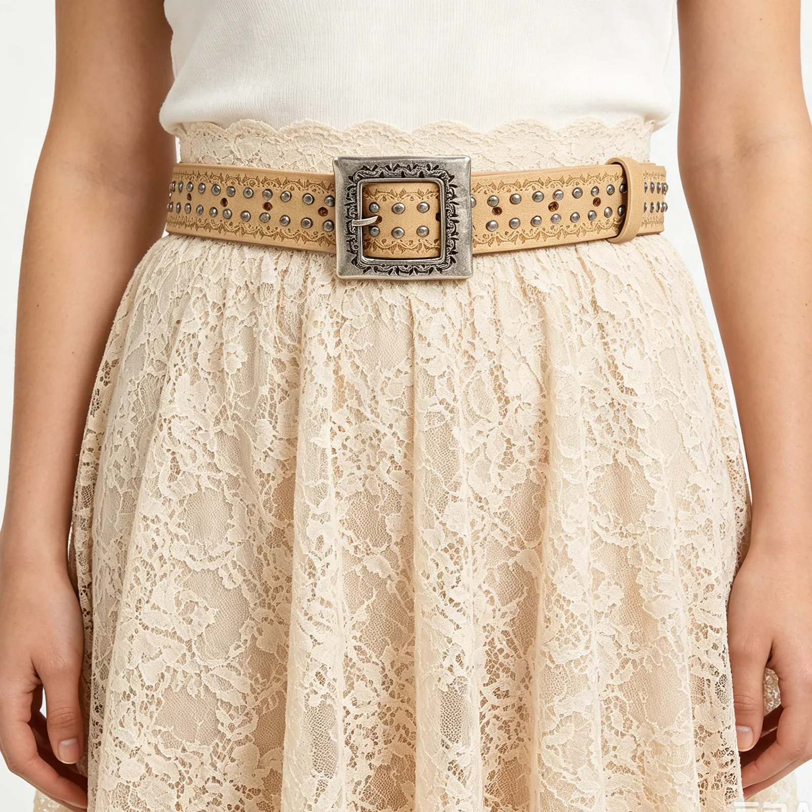 Cowgirl Studded Belt Retro Rivet Waistband Vintage Punk Rock Belt for Women Adjustable Carved Buckle Engraved Texture Bright
Cowgirl Studded Belt Retro Rivet Waistband Vintage Punk Rock Belt for Women Adjustable Carved Buckle Engraved Texture Bright