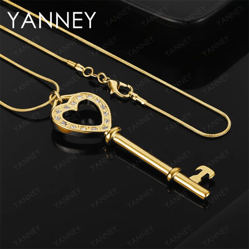 925 Sterling Silver 18K Gold 16-30 Inch Exquisite Heart Shaped Key Pendant Necklace Women Fashion Gift Wedding Jewelry Accessori
925 Sterling Silver 18K Gold 16-30 Inch Exquisite Heart Shaped Key Pendant Necklace Women Fashion Gift Wedding Jewelry Accessori