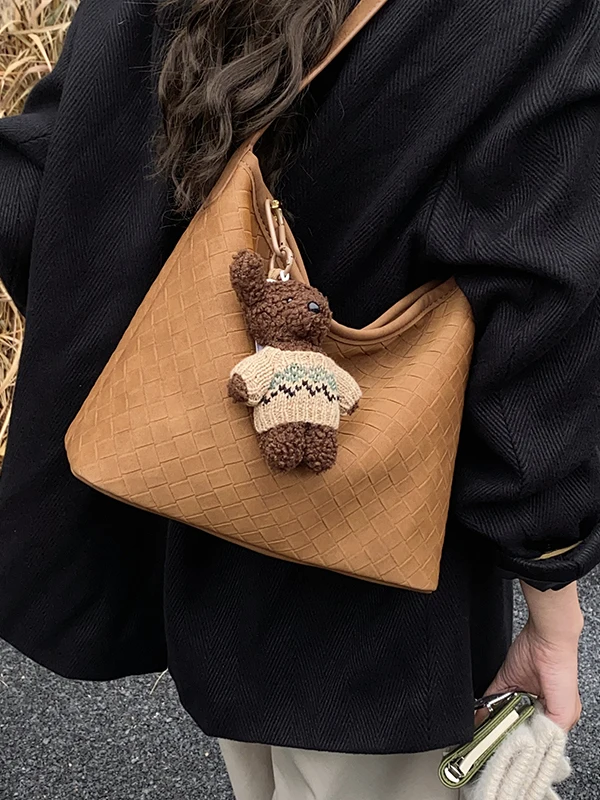 2025 New Women's Tote Bag Large Capaci Woven Pattern Crossbody oulder Bag Luxury Sensation Casual Simple Sle PU Leather
2025 New Women's Tote Bag Large Capaci Woven Pattern Crossbody oulder Bag Luxury Sensation Casual Simple Sle PU Leather