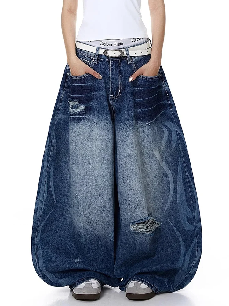 American Style Spicy Girl Thorns Print Curved Knife Jeans Women Summer New Design Sense Hole Wide Leg Floor-Length Pants
American Style Spicy Girl Thorns Print Curved Knife Jeans Women Summer New Design Sense Hole Wide Leg Floor-Length Pants