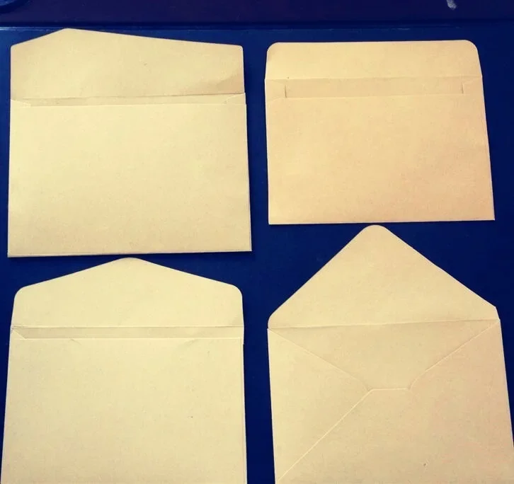 10pcs/lot Blank Envelope Students' Gift Simple Kraft Paper Paper Bag For Party and wedding Messaage Card Bag Storage
10pcs/lot Blank Envelope Students' Gift Simple Kraft Paper Paper Bag For Party and wedding Messaage Card Bag Storage