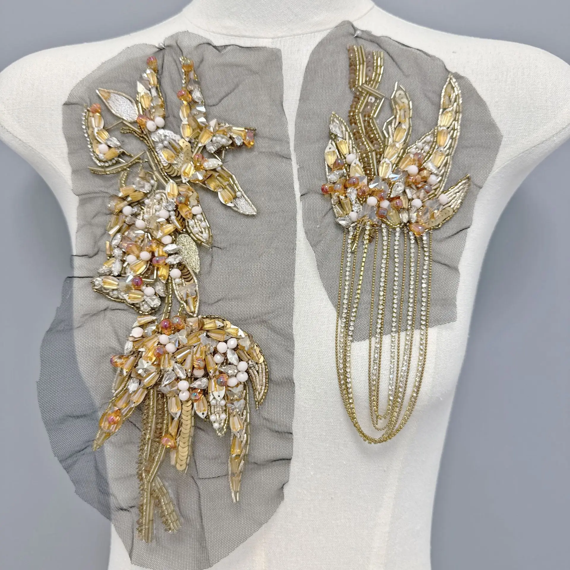 A217 Light Luxury French Pearl Embroidery Small Flower Blossoms Cloth Patch Mending Hole Clothing Accessories Accessories
A217 Light Luxury French Pearl Embroidery Small Flower Blossoms Cloth Patch Mending Hole Clothing Accessories Accessories