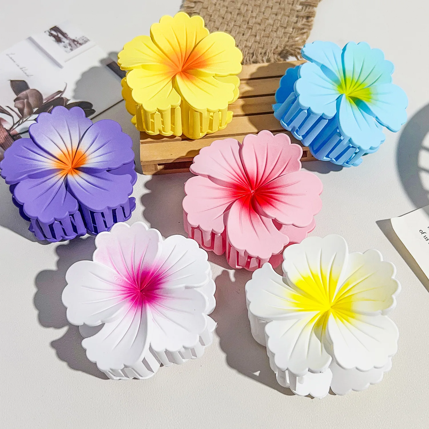 BYL New Hot Selling Forest Style Flower Hair Claw Sweet Candy Color Clips High-end Hair Clip Hair Accessories for Women Girls
BYL New Hot Selling Forest Style Flower Hair Claw Sweet Candy Color Clips High-end Hair Clip Hair Accessories for Women Girls