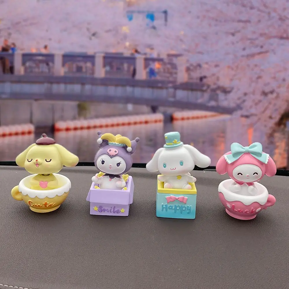 Sanrio Kawaii Kuromi встряхивающая головка аниме автомобильный парфюм украшение автомобиля выхлопной отверстие Автомобильный Освежитель с клипсой парфюм 2024
Sanrio Kawaii Kuromi встряхивающая головка аниме автомобильный парфюм украшение автомобиля выхлопной отверстие Автомобильный Освежитель с клипсой парфюм 2024