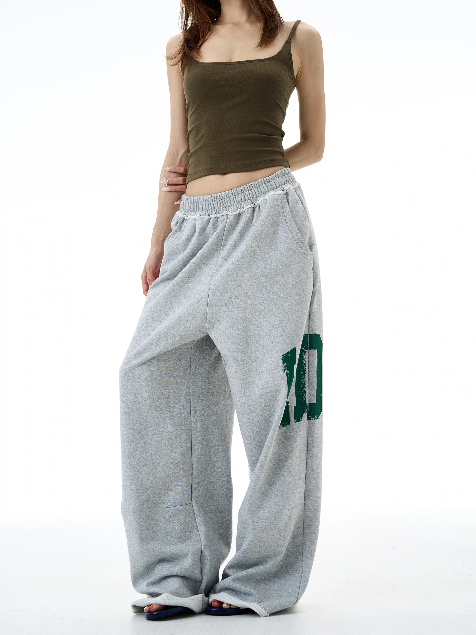 WLNEXT American Retro High Street Men's Loose BF Lazy Style Casual Pants Couple Sweatpants Youth Vitality Cotton Straight Leg...
WLNEXT American Retro High Street Men's Loose BF Lazy Style Casual Pants Couple Sweatpants Youth Vitality Cotton Straight Leg...