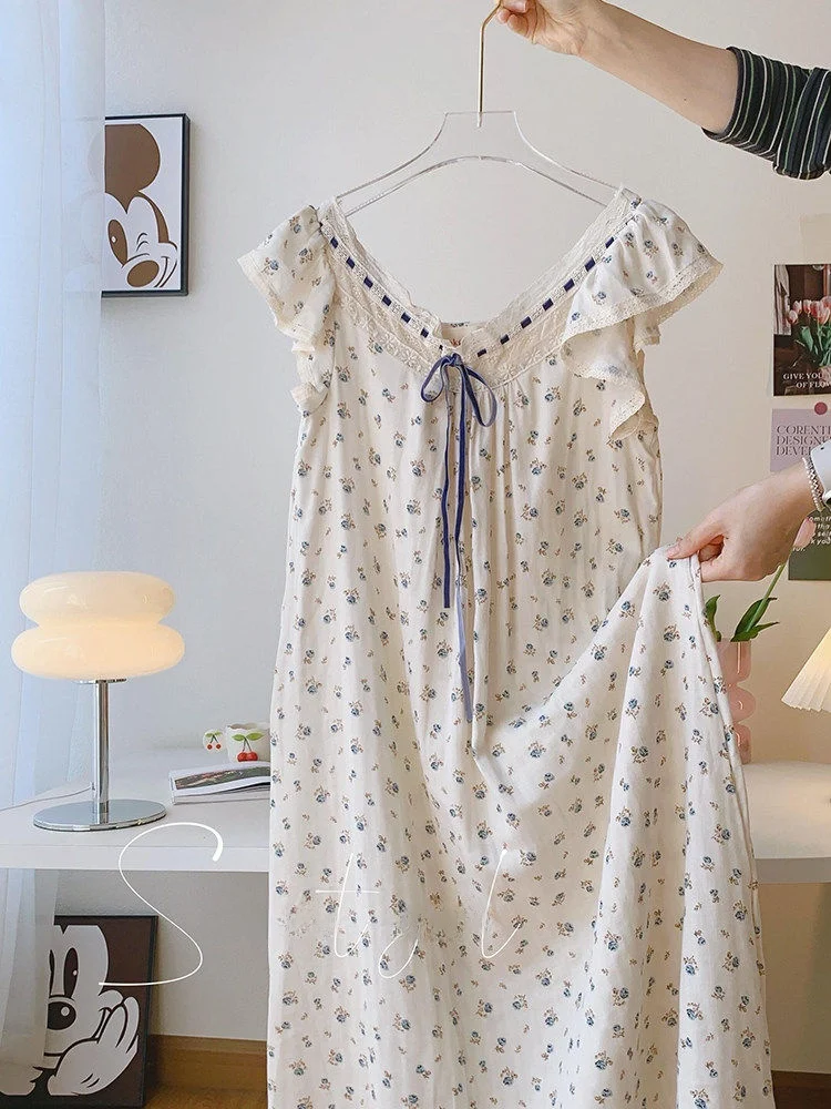 Korean Sweet Floral Print Short Sleeve Sleep Dress Women's Style Summer 2026 New Thin Long Skirt Home Clothes Outdoor Wear
Korean Sweet Floral Print Short Sleeve Sleep Dress Women's Style Summer 2026 New Thin Long Skirt Home Clothes Outdoor Wear