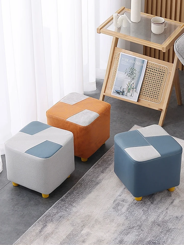 Modern Minimalist Faux Leather Sofa Stool, Small Bench, Square, Living Room
Modern Minimalist Faux Leather Sofa Stool, Small Bench, Square, Living Room