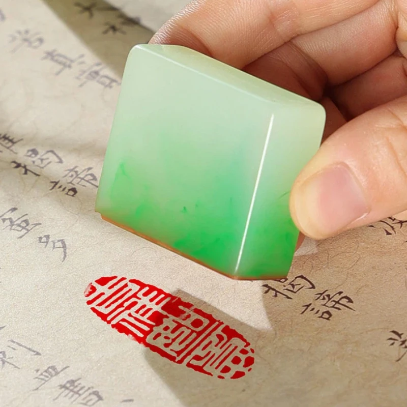 Resin Flat Finished Seals Carving Square Finished Stamps Traditional Chinese Style Calligraphy Chinese Painting Private Stamps
Resin Flat Finished Seals Carving Square Finished Stamps Traditional Chinese Style Calligraphy Chinese Painting Private Stamps