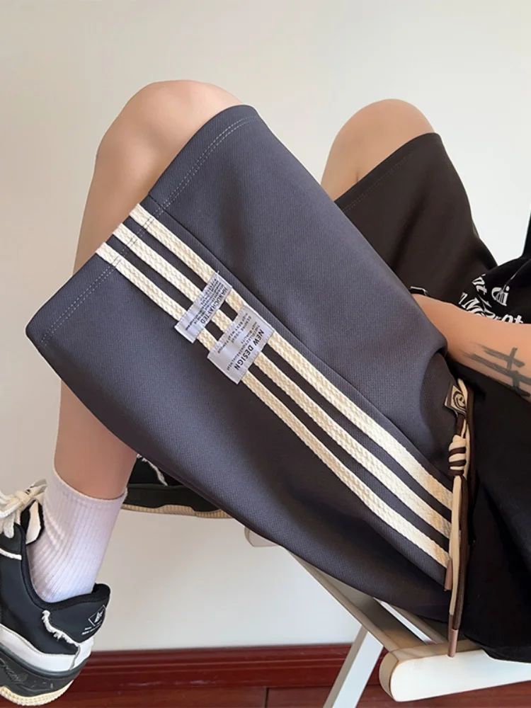 Men's Summer Casual Baskeall Running orts Loose Fit Spor Sle Five Inch Pants Breathable Lightweight Faionable
Men's Summer Casual Baskeall Running orts Loose Fit Spor Sle Five Inch Pants Breathable Lightweight Faionable