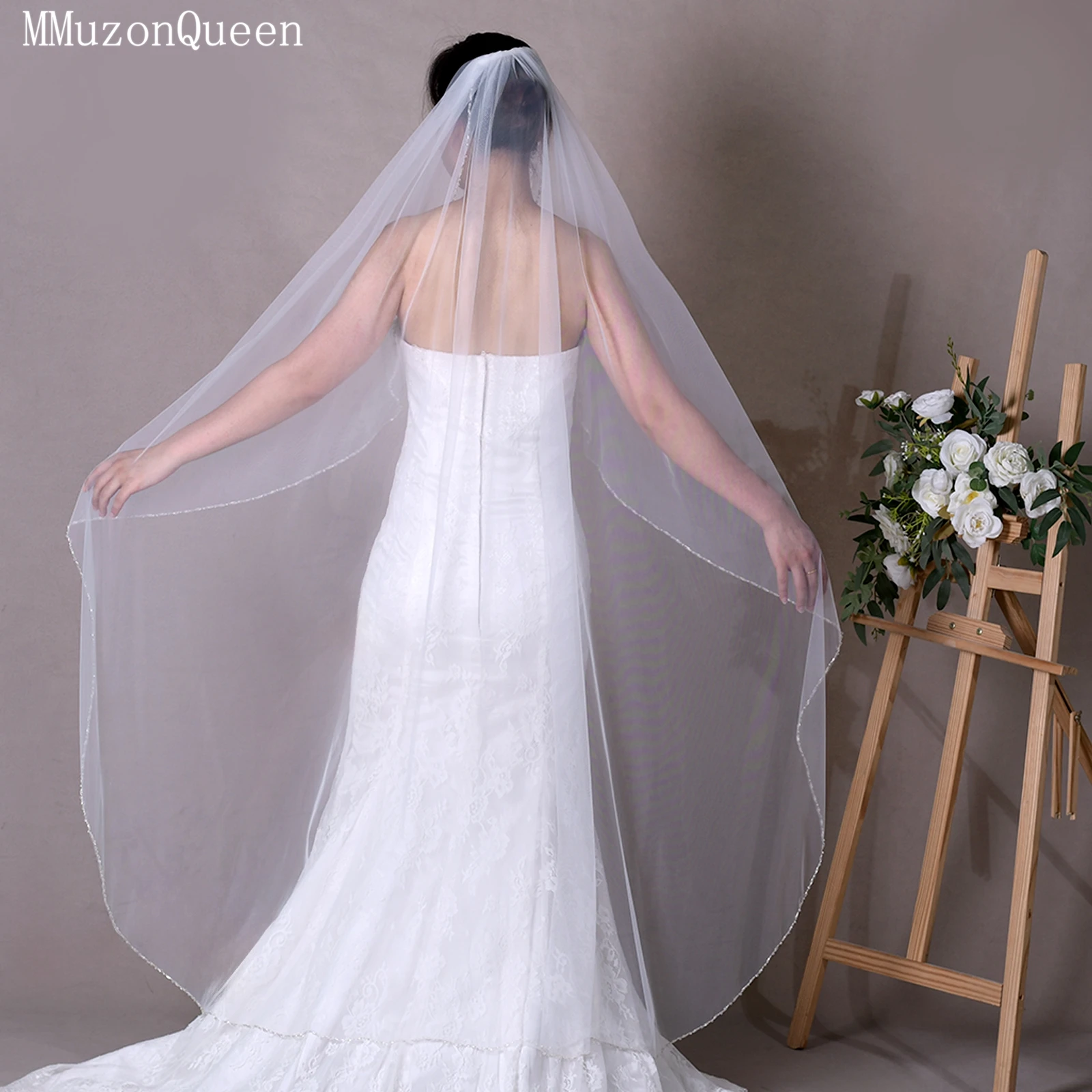 TOPQUEEN V132 Crystal Beaded Edge Bridal Wedding Veil Hot Sale Soft Tulle Women Party Veil Short Veil With Hair Comb
TOPQUEEN V132 Crystal Beaded Edge Bridal Wedding Veil Hot Sale Soft Tulle Women Party Veil Short Veil With Hair Comb