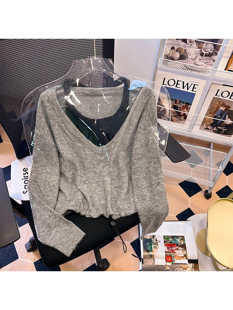 Fall Winter Women 90s Vintage Simple Designer Fake Two Pieces Jumper Korean Fashion Sweaters Long Sleeve Contrast Color Knitwear
Fall Winter Women 90s Vintage Simple Designer Fake Two Pieces Jumper Korean Fashion Sweaters Long Sleeve Contrast Color Knitwear