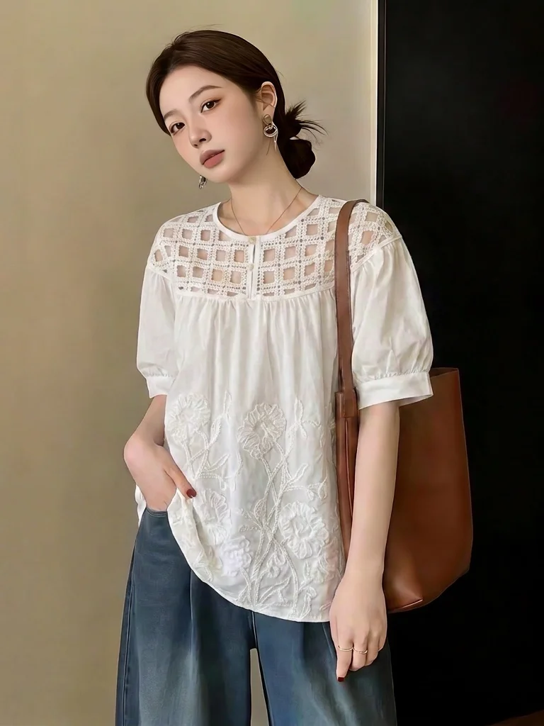 Chic Lace Hollow out Short Sleeve Women's Shirt Summer New plus Size Conceals Belly Comfortable Fit Korean Style Commute Shirt
Chic Lace Hollow out Short Sleeve Women's Shirt Summer New plus Size Conceals Belly Comfortable Fit Korean Style Commute Shirt