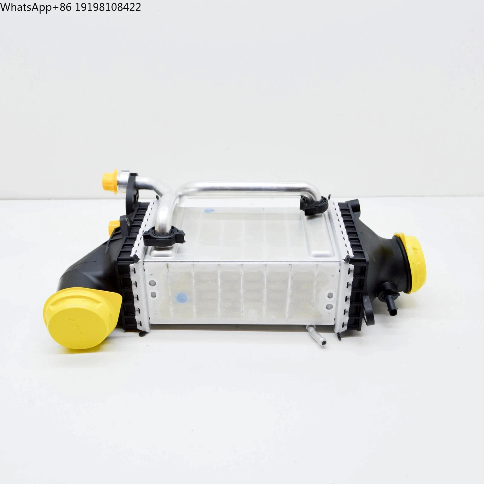 A2740900614 2740900614 Car Spare Parts Cooling System Radiators Intercooler for Mercedes-Benz C-CLASS W205 C350 2015-2018
A2740900614 2740900614 Car Spare Parts Cooling System Radiators Intercooler for Mercedes-Benz C-CLASS W205 C350 2015-2018
